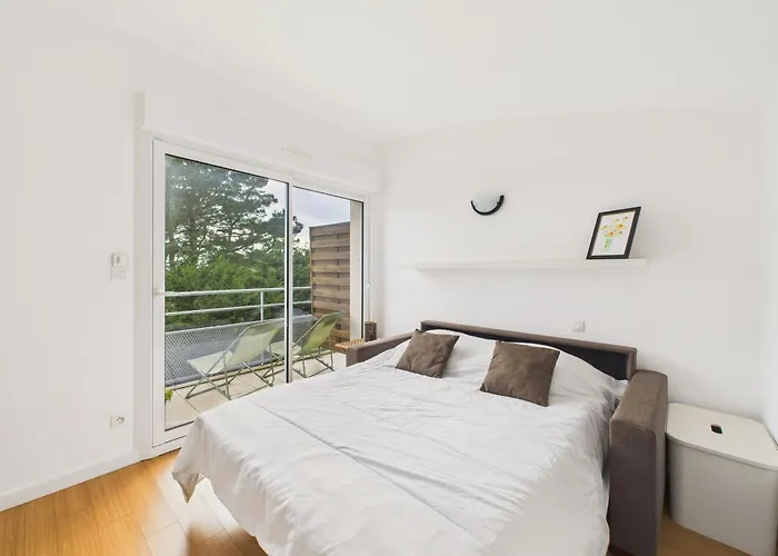 Apartment Pour 4, Piscine, A 150 M *